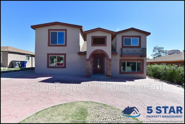 Building Photo - 908 Bolivia St