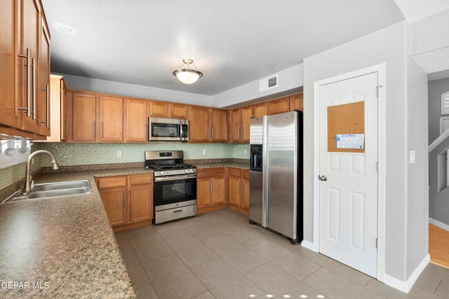 Building Photo - 1450 Senda Del Sol Ln