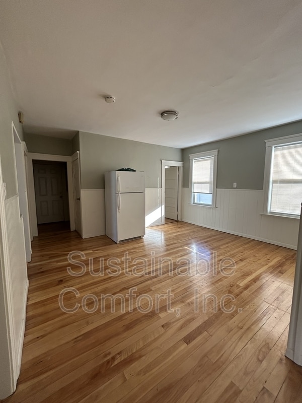 Building Photo - 18 Plantation St