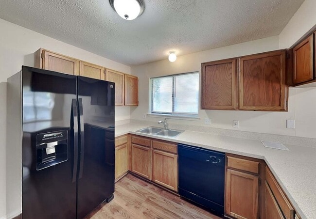 Building Photo - 431 Rialto Way