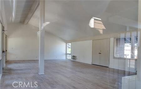 Building Photo - 165 Streamwood