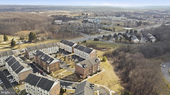 Building Photo - 3624 Spring Hollow Ln