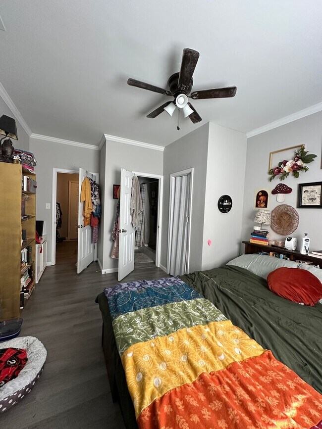 Building Photo - 4 Bedroom house on the East-side, Move-in August 10th 2026