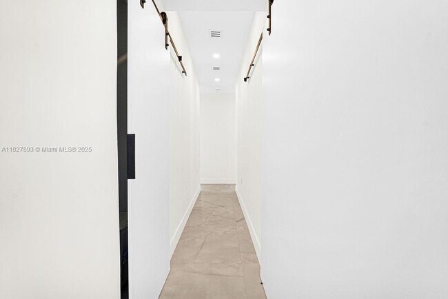 Building Photo - 84 NW 48th St