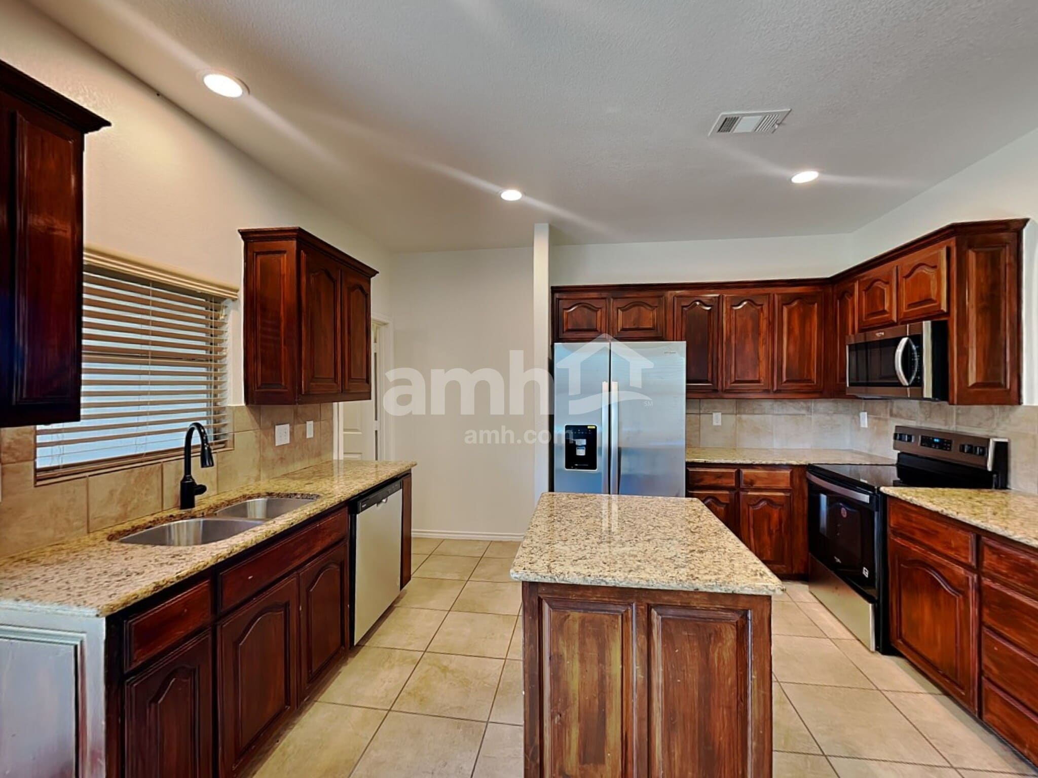 Building Photo - 14113 Silkwood Dr