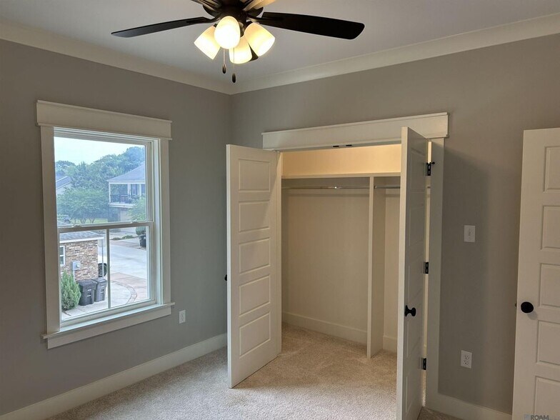 Building Photo - 5704 Goodwood Crossing Ln