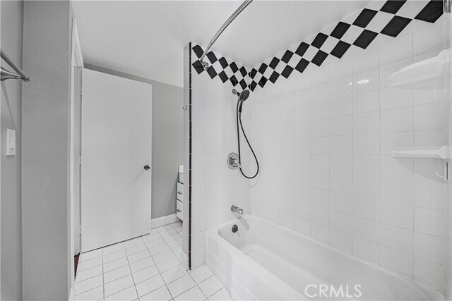 Building Photo - 8249 Haseltine Green