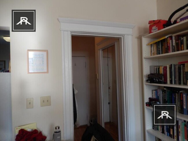 Building Photo - 1 bedroom in Brighton MA 02135