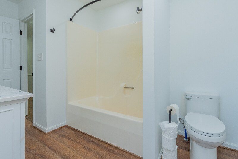 Building Photo - 1060 Kerner Rd