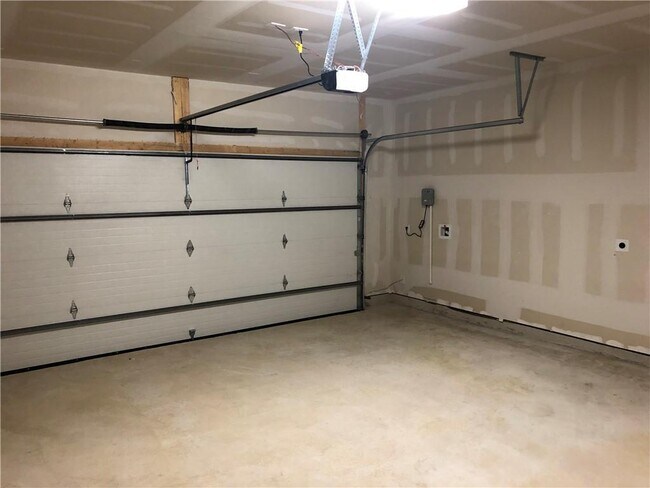 Building Photo - 625 Jud Allen Wy