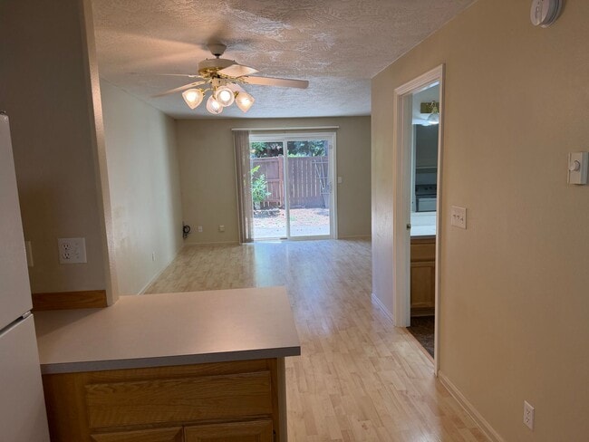 Building Photo - 1638 Fetters Loop