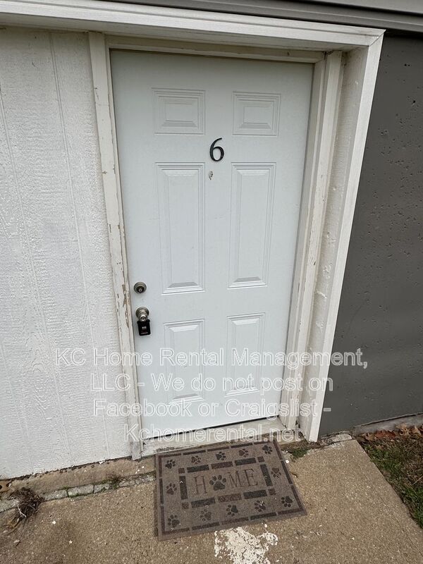 Building Photo - 5500 E 139 Terrace