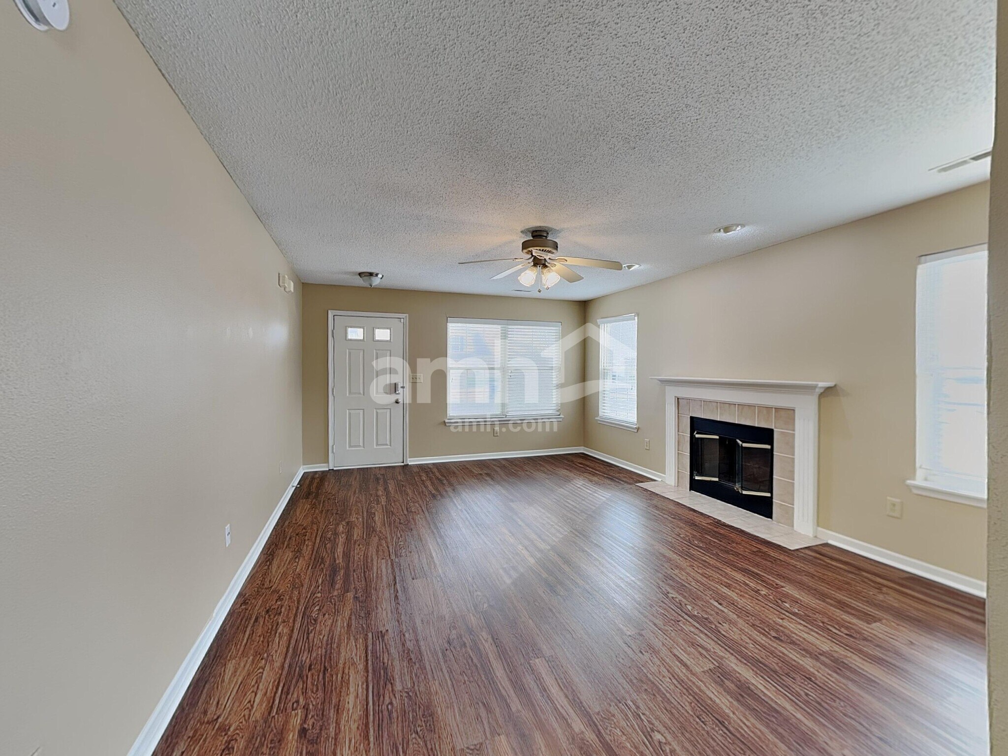 Building Photo - 15235 Follow Dr