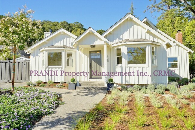 Building Photo - Marinwood Gem, Fully Renovated, Stylish an...