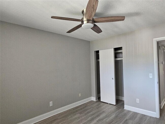 Building Photo - 2321 Ecuadorian Way