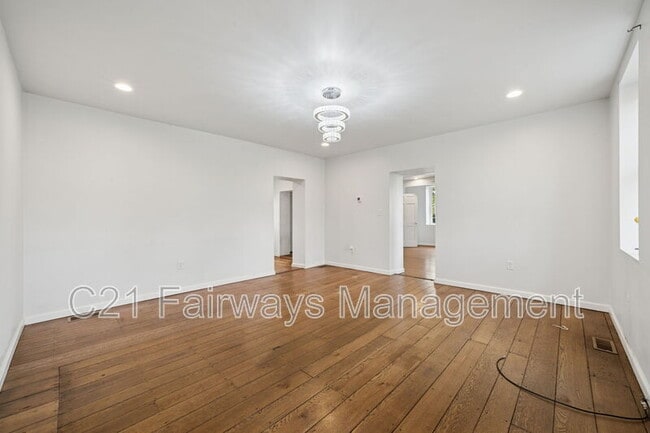 Building Photo - 8113 US-22