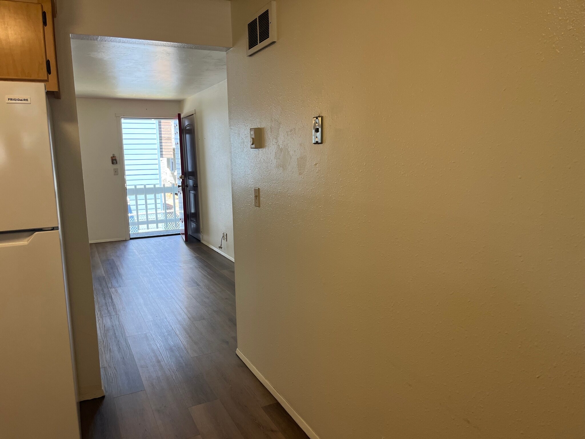 Kitchen to living room - 1948 Harris St