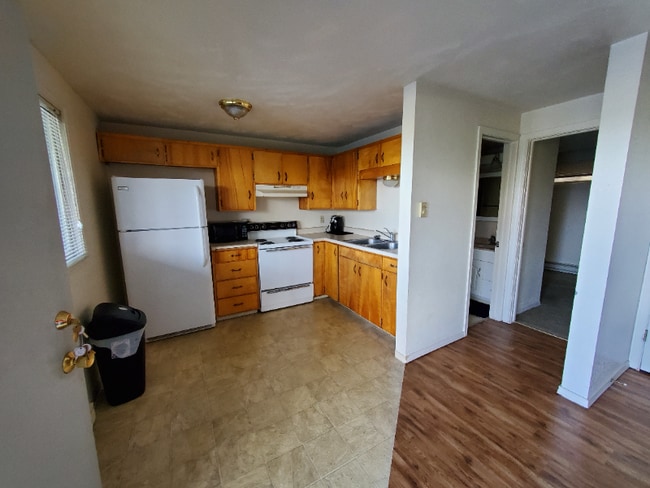 Building Photo - 1320 Linda Ln