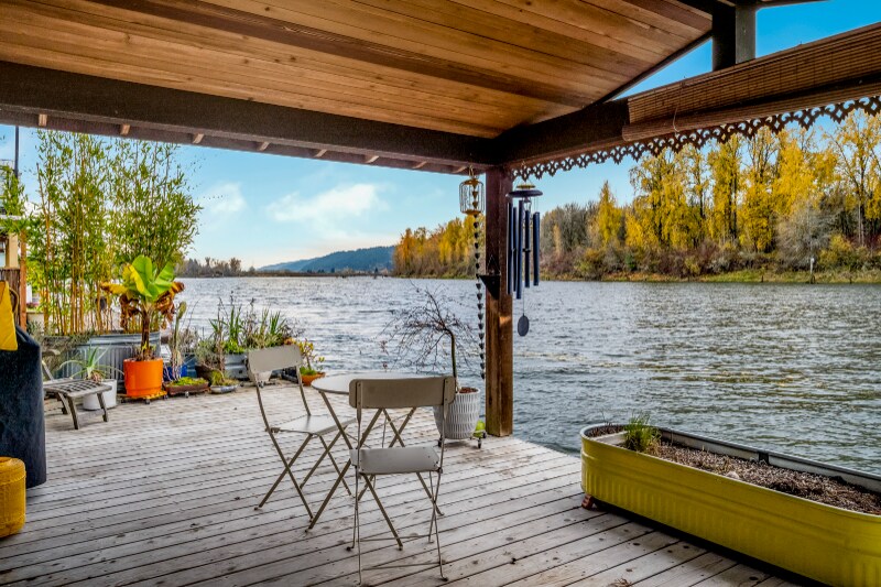 Primary Photo - 17617 NW Sauvie Island Rd