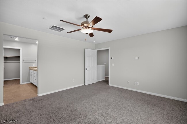 Building Photo - 371 Scarlet Pne Ct