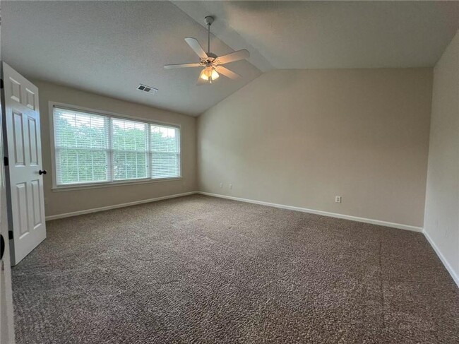 Building Photo - 230 Ascalon Ct