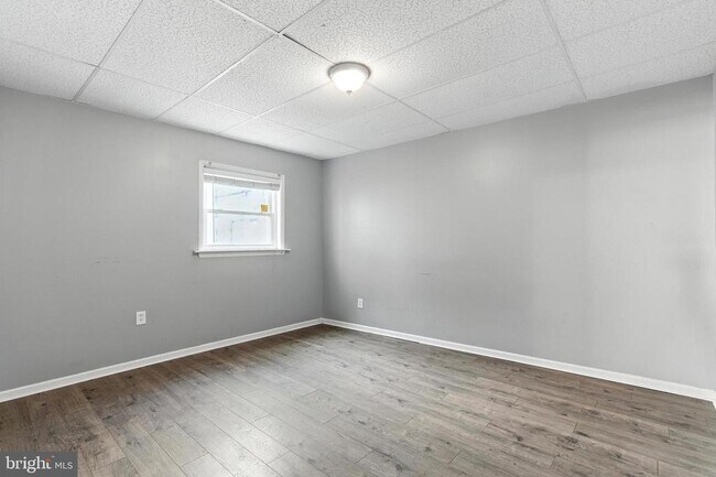 Building Photo - 708 S Randolph St