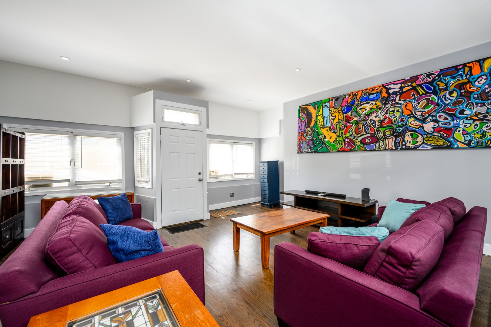 Building Photo - 1646 W Blackhawk St