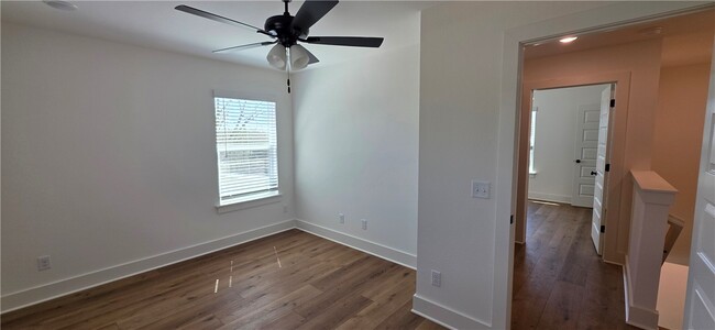 Building Photo - 10980 Danny Bryan Rd