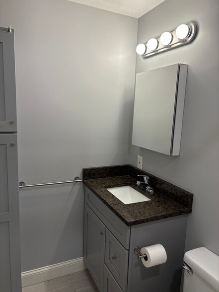 Building Photo - 12 Madison Ave