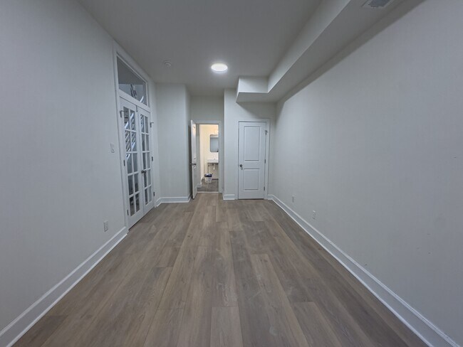 Building Photo - 536 N 19th St