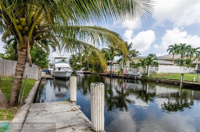 Building Photo - 2548 Key Largo Ln