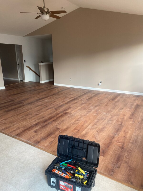 Building Photo - 1834 Iron Mountain Dr