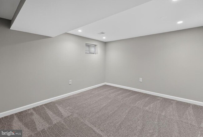 Building Photo - 4898 Wheatstone Dr