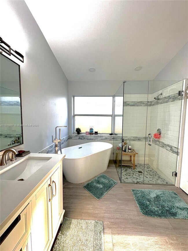 Building Photo - 3501 SW 142nd Ave