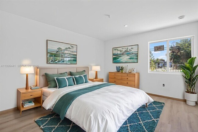 Building Photo - 1515 Redland Rd