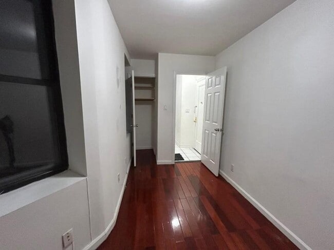 Building Photo - 1 bedroom in NEW YORK NY 10128