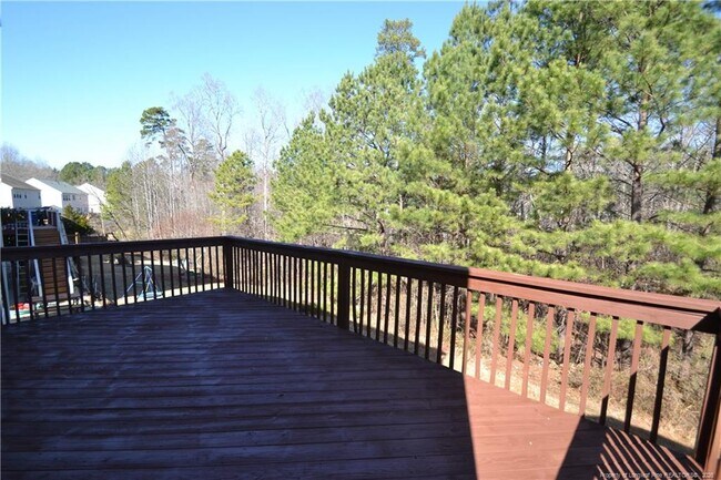 Building Photo - 7830 Clover Creek Ct