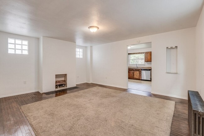 Building Photo - Available August  2026 - Great 3 Bedroom Mt. Washington Home w/ Spacious Open-Living!