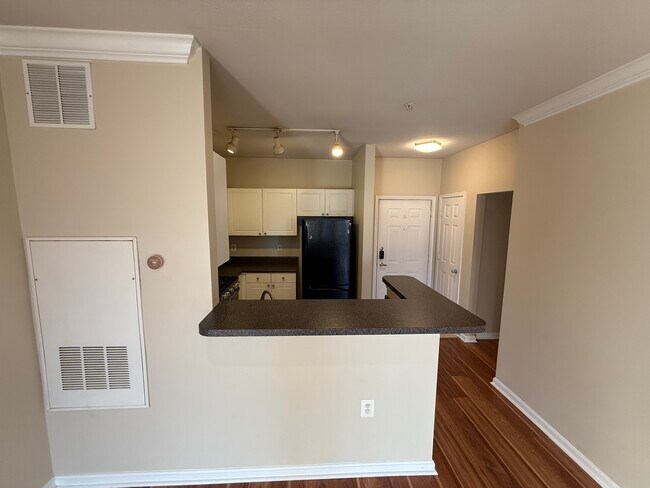 Building Photo - 11320 Aristotle Dr
