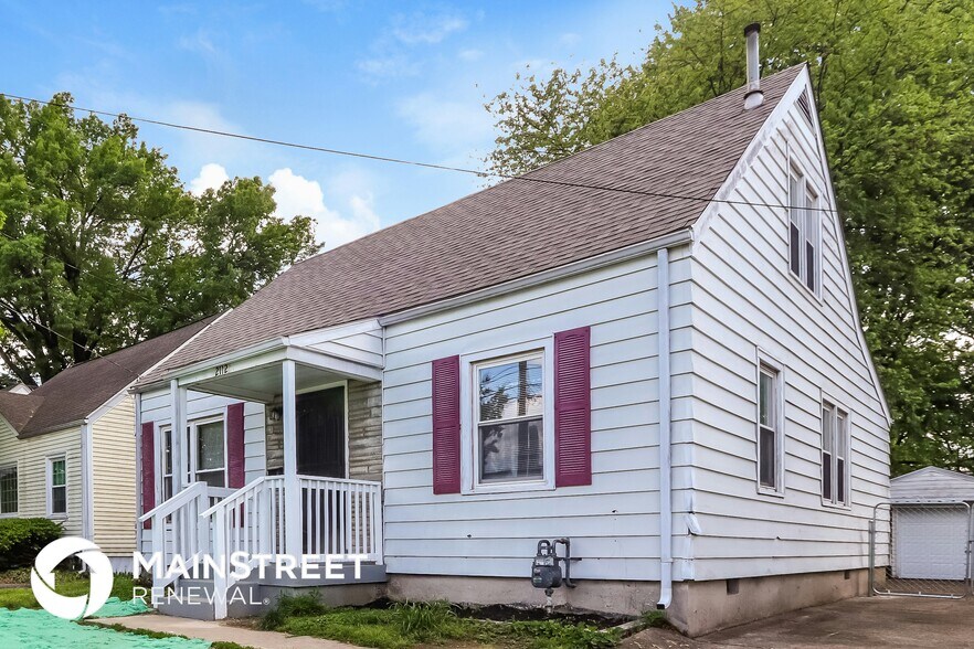 Building Photo - 2112 McCloskey Ave