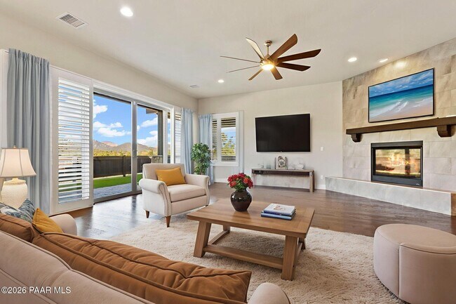 Building Photo - 1476 Sierry Peaks Dr