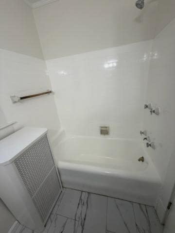 Building Photo - 256 Main St