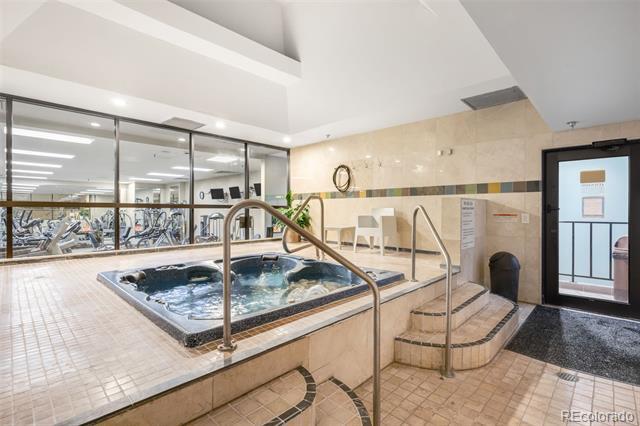 Building Photo - 1551 Larimer St