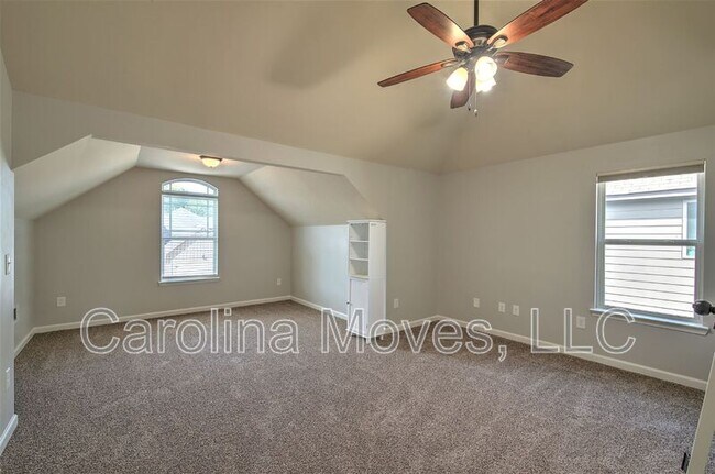 Building Photo - 209 Cameron Creek Ln