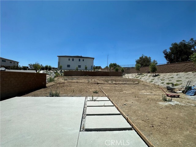 Building Photo - 20425 Edgewood Ct