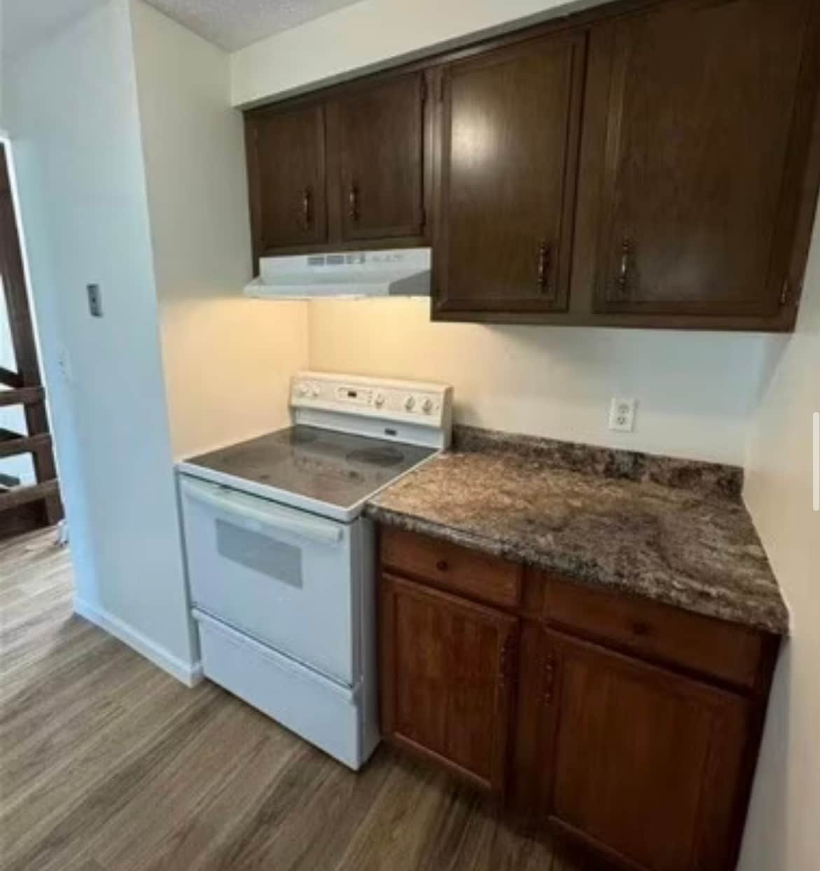 Building Photo - 5221 Cline Rd