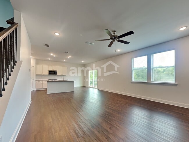 Building Photo - 758 Alcovy Ml Pk