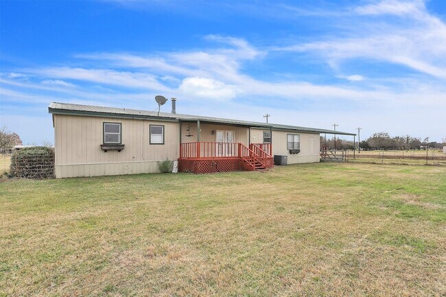 Building Photo - 9596 Co Rd 155