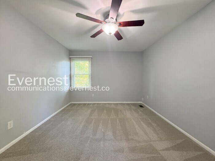 Building Photo - 5302 Greenough Pl