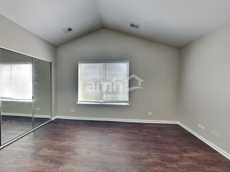 Building Photo - 97 W Amberley Drive